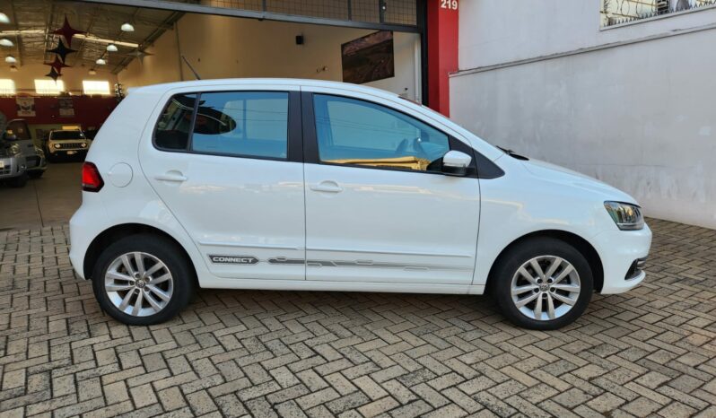 VOLKSWAGEN FOX 1.6 CONNECT 2019 completo