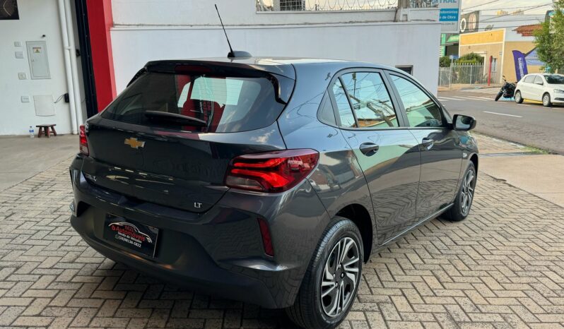CHEVROLET ONIX 1.0 LT MANUAL 2024 completo